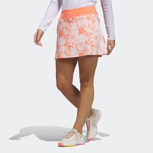 BNWT Adidas Golf tennis Skirt. New with tags size S floral skirt